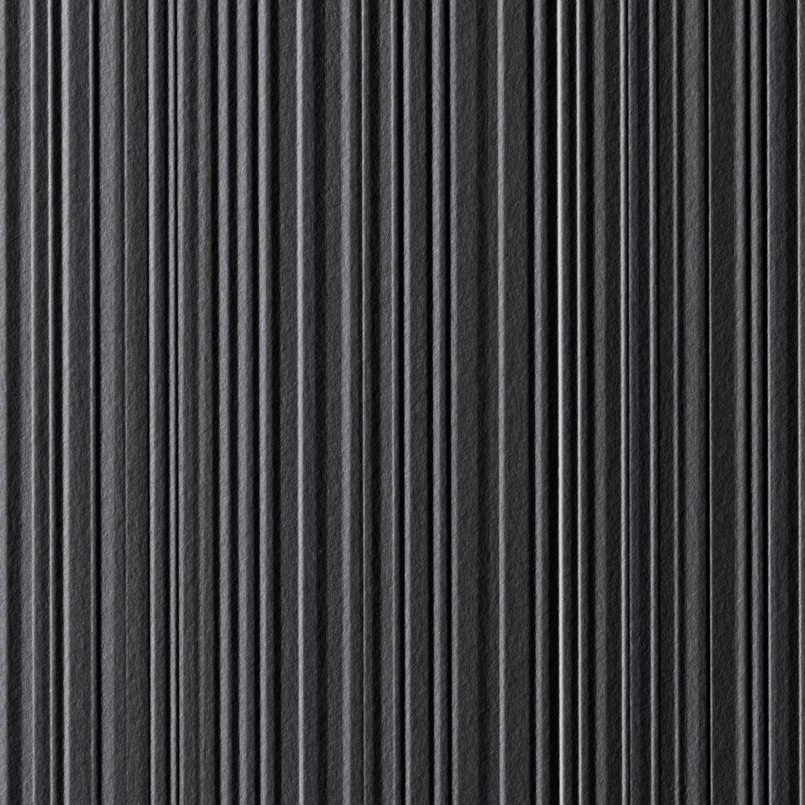 Lines Black 009-zoom