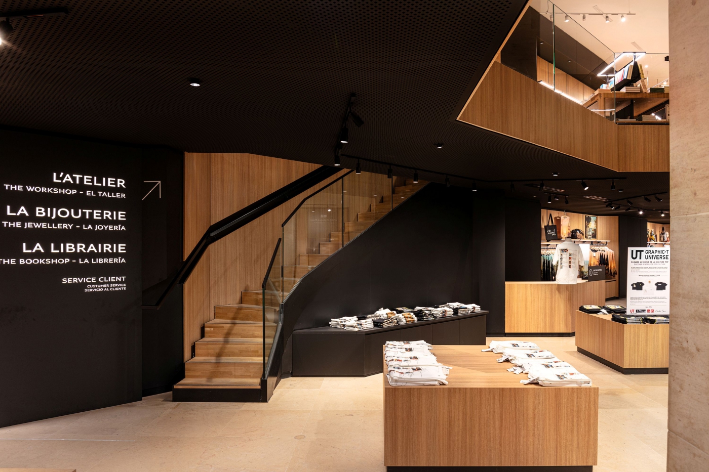 boutique louvre