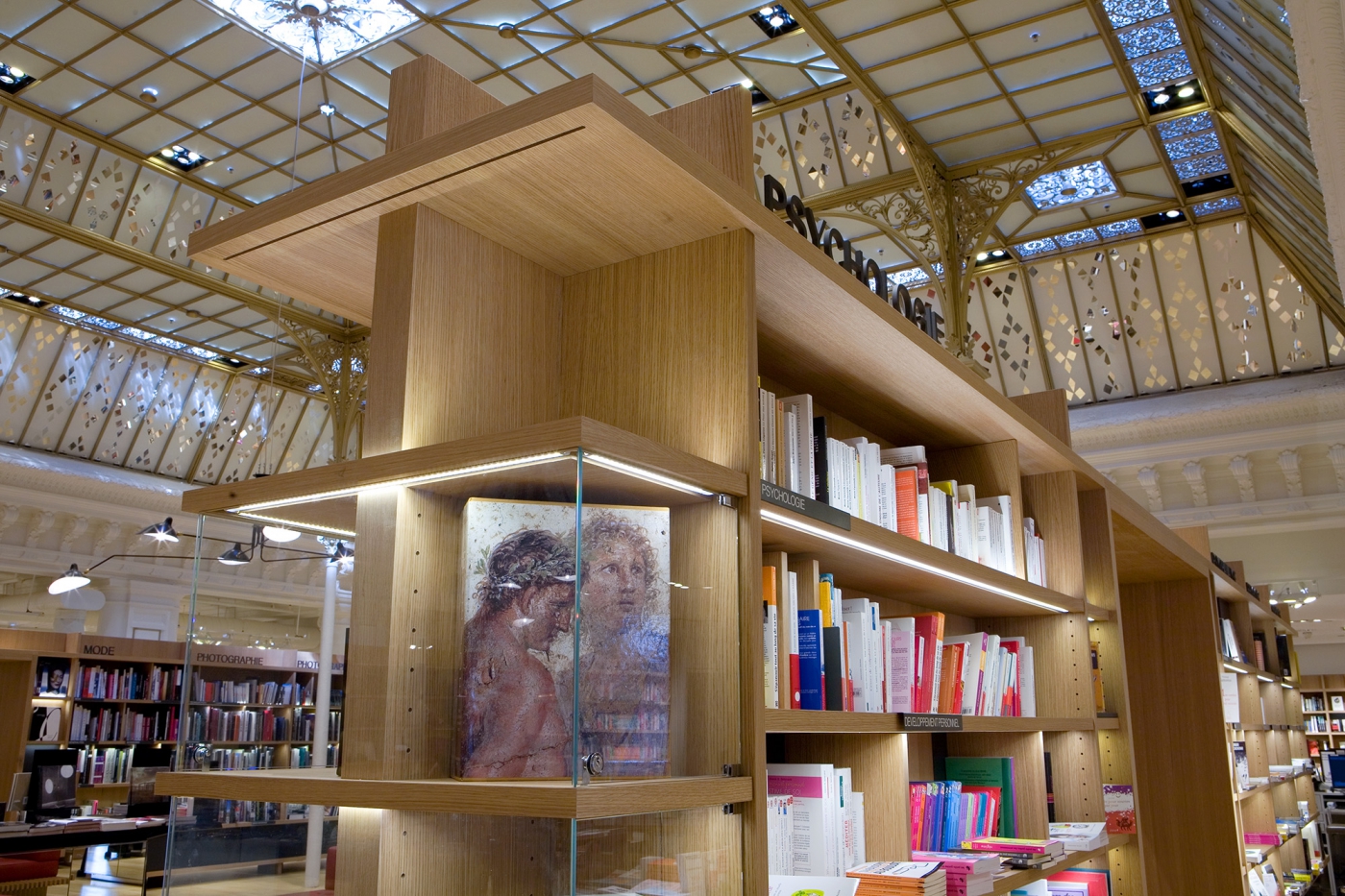 Le Bon Marché - Bookstore - Le Bon Marché - Bookstore