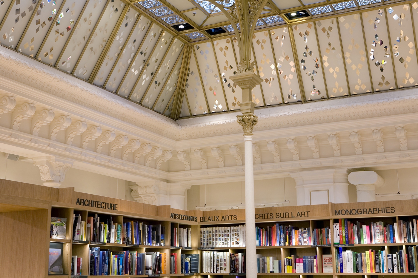 Le Bon Marché - Bookstore - Le Bon Marché - Bookstore