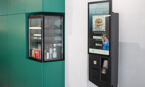 Concrete LCDA _Alfred burger_banque commande